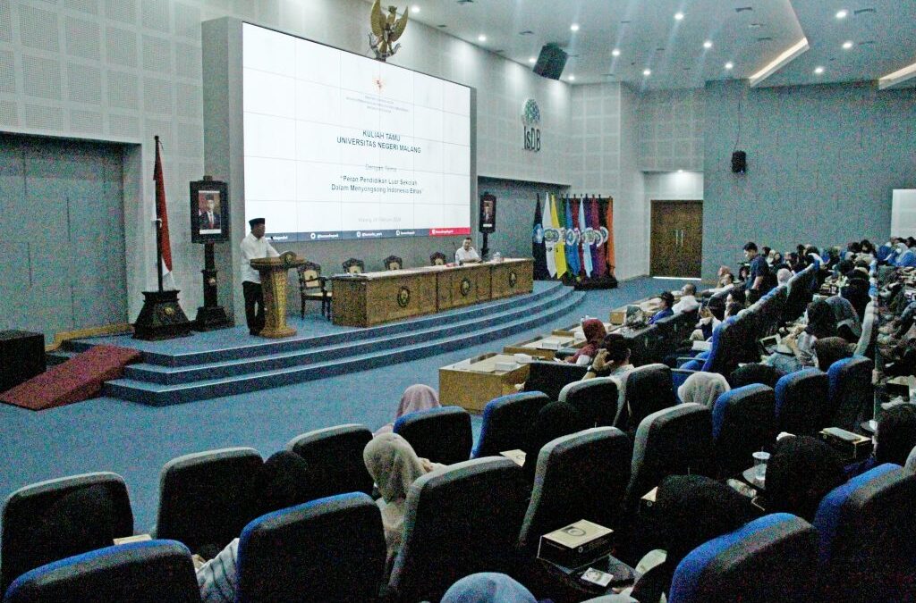 Kuliah Umum Bersama: Prof. Dr. Muhadjir Effendy Motivasi PLS UM Menyongsong Visi Indonesia Emas